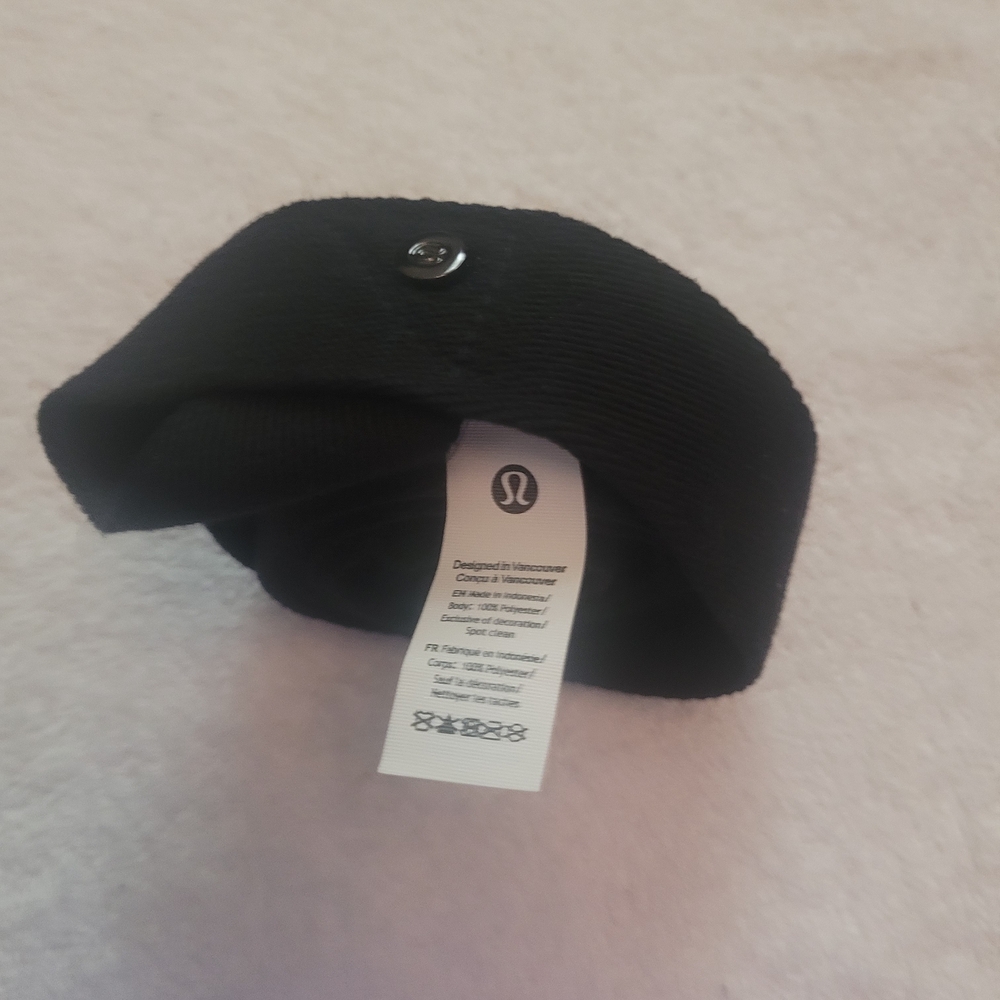 Lululemon Athletica Black Buttoned Yoga Strap